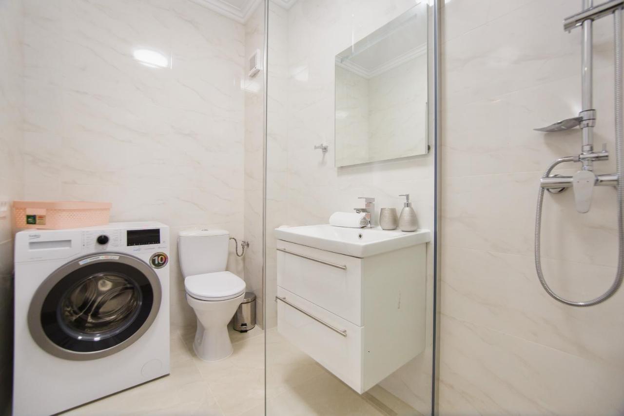 Trio Orange Apartman Nagyvárad Kültér fotó