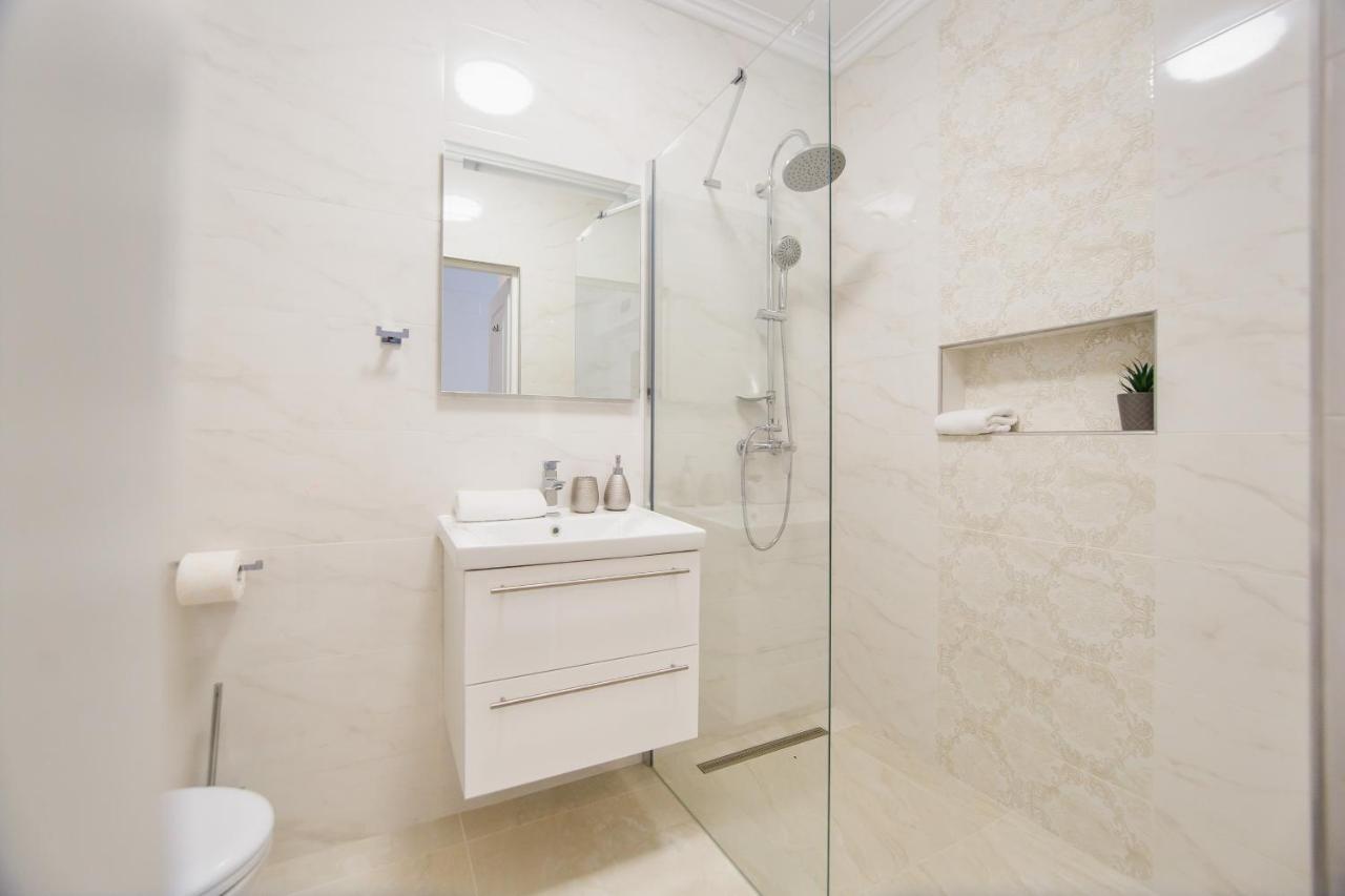Trio Orange Apartman Nagyvárad Kültér fotó